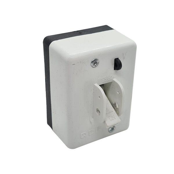 MAIN SWITCH 80A 3 POLE
