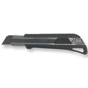 TUSK 25MM SNAP OFF KNIFE