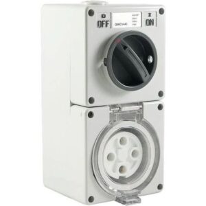 20A 4 PIN SWITCHED SOCKET IP66