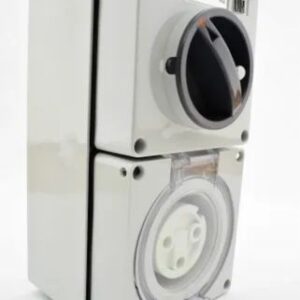 20A 3 PIN SWITCHED SOCKET IP66