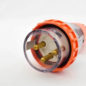 32A 3 PIN PLUG STRAIGHT IP66