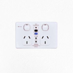 RCD DOUBLE POWERPOINT HORIZONTAL WHITE 10A